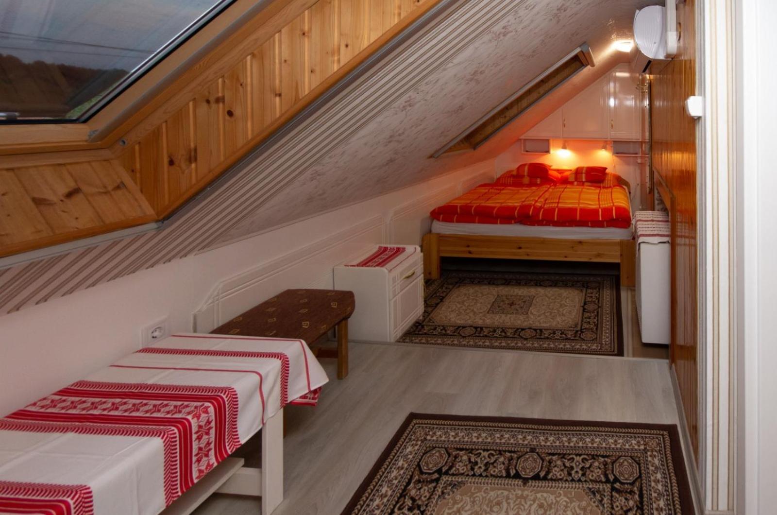 Amália Apartman Gyula Exterior foto