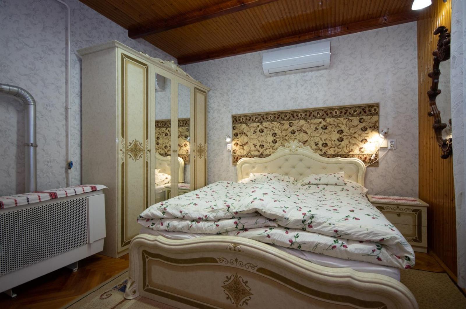 Amália Apartman Gyula Exterior foto