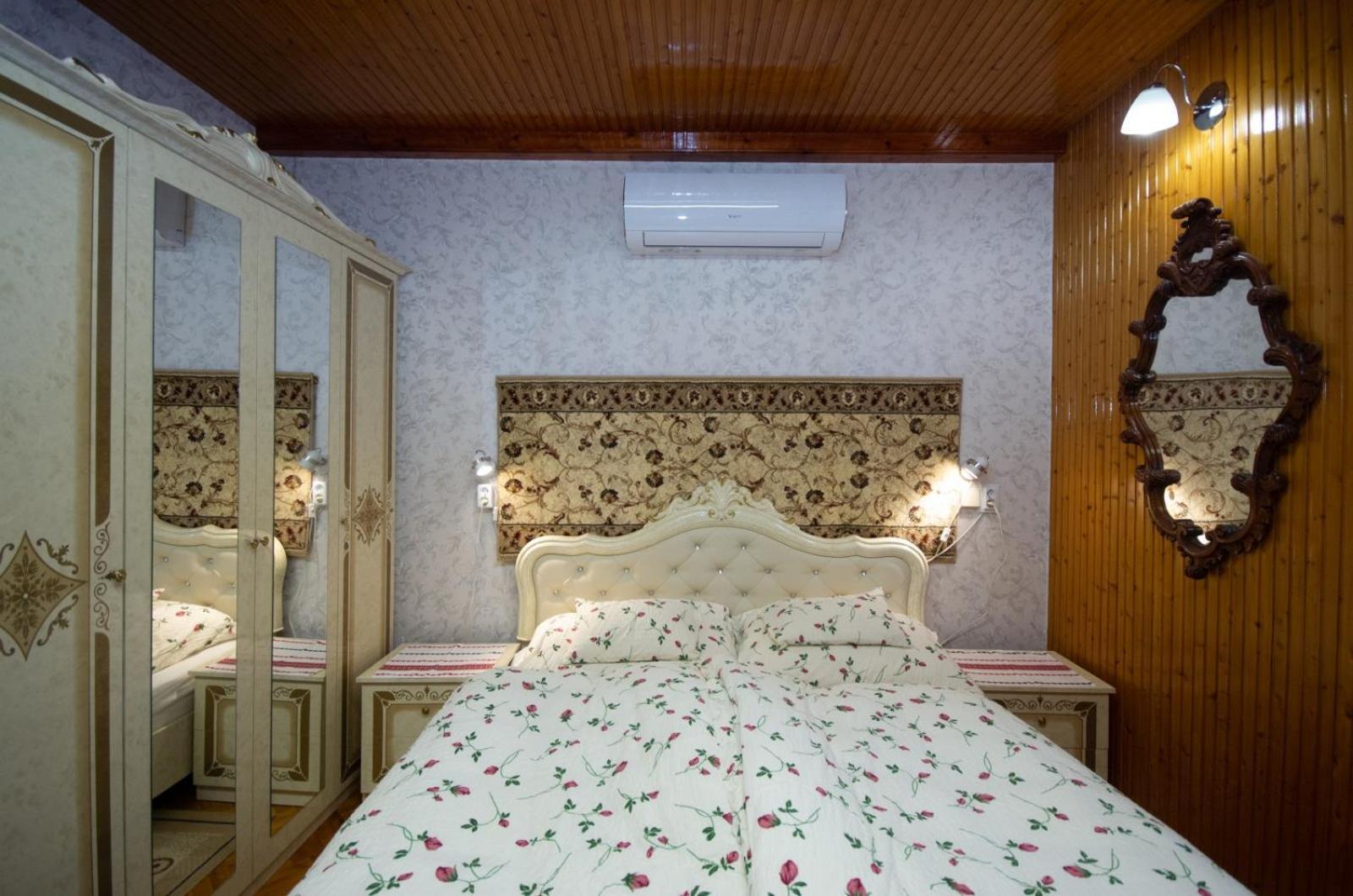 Amália Apartman Gyula Exterior foto