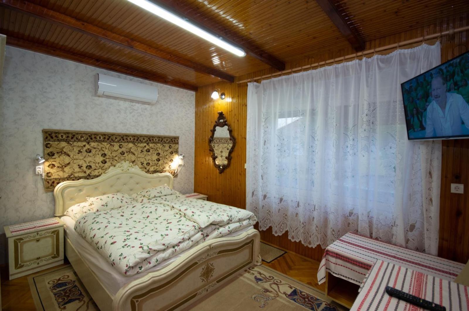 Amália Apartman Gyula Exterior foto