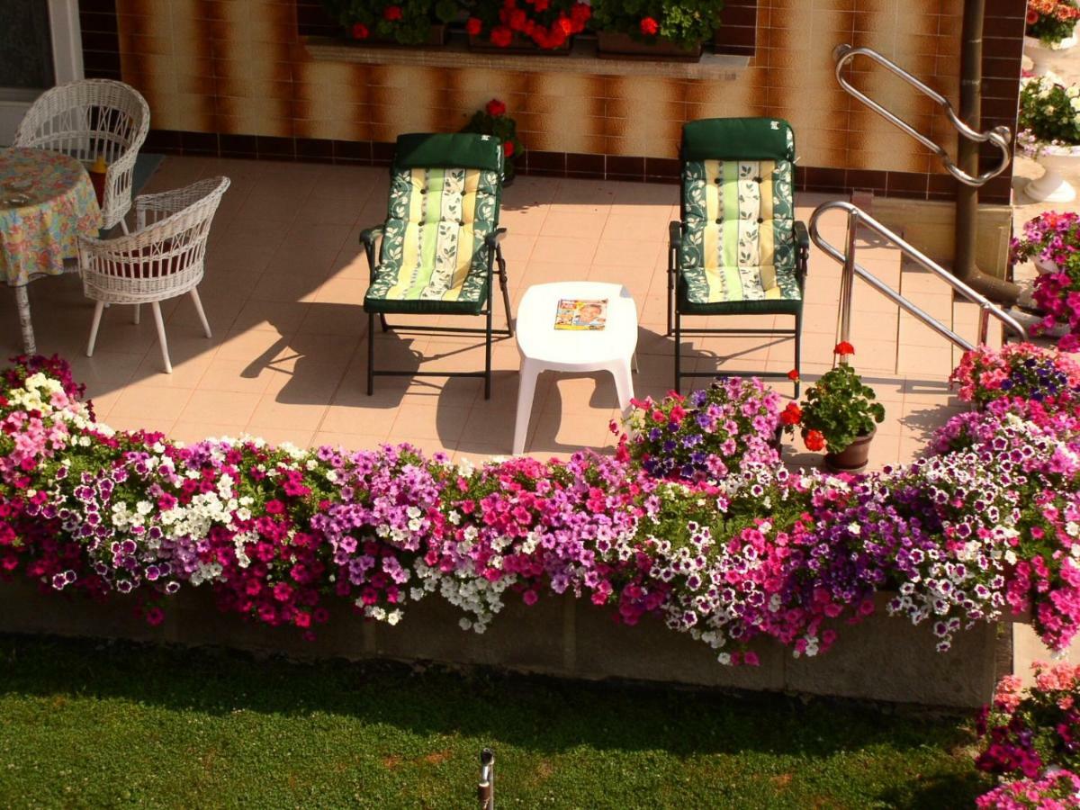 Amália Apartman Gyula Exterior foto
