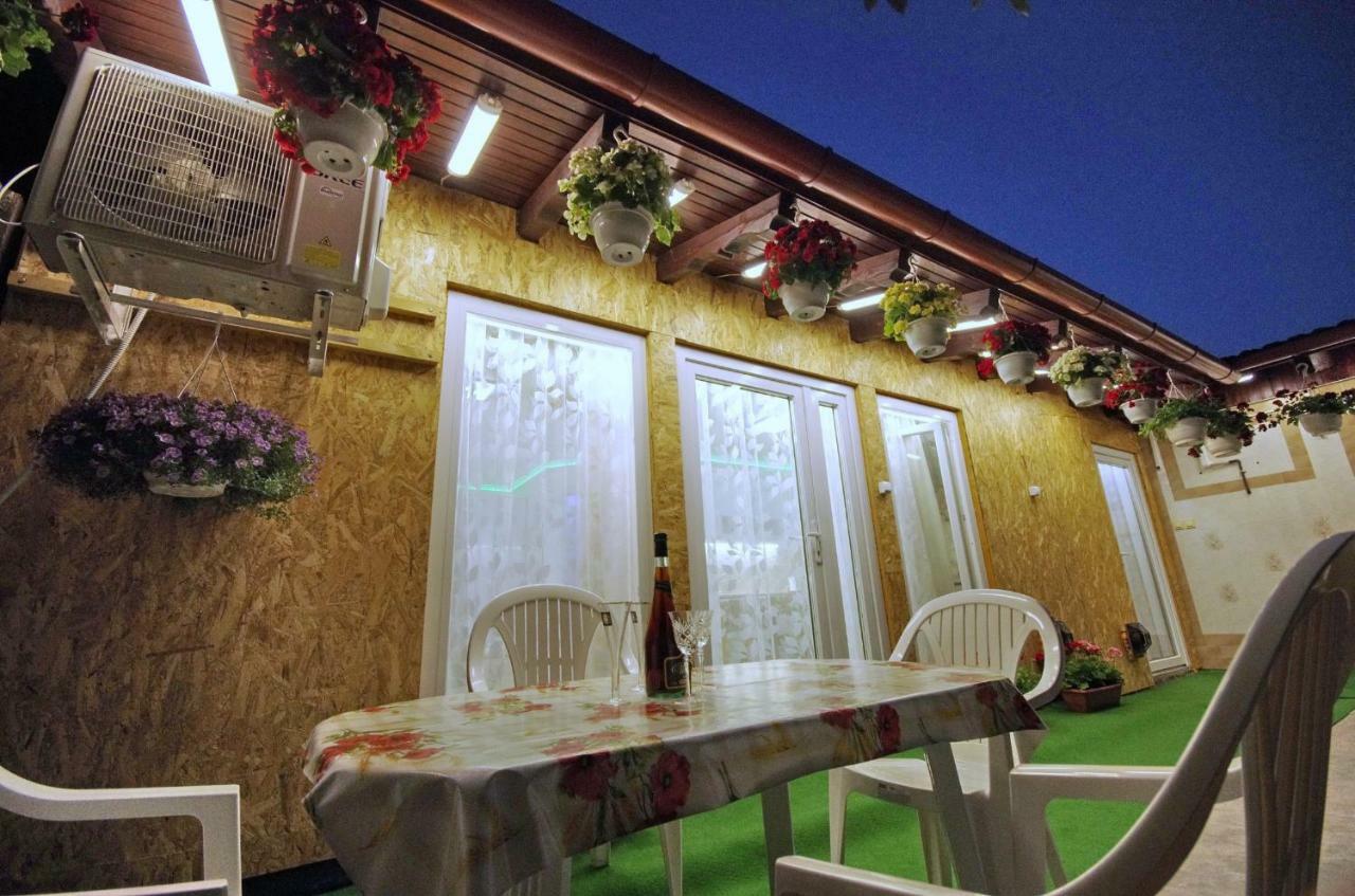 Amália Apartman Gyula Exterior foto